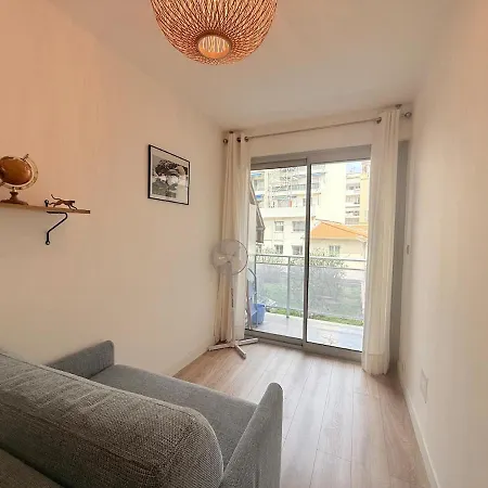 Spacieux 3 Pieces Gambetta, Proche Tramway アパート