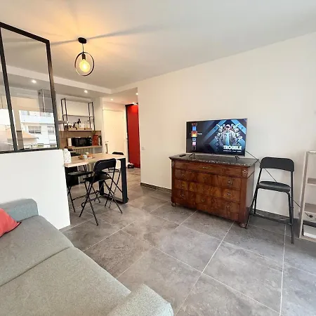 アパート Spacieux 3 Pieces Gambetta, Proche Tramway *