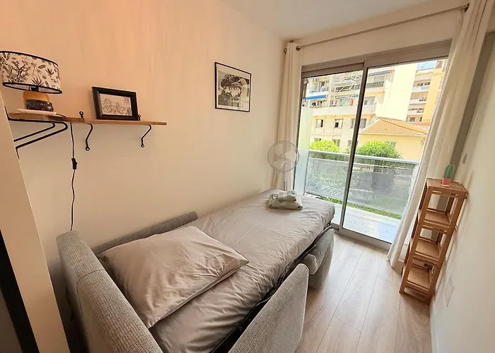 Διαμέρισμα Spacieux 3 Pieces Gambetta, Proche Tramway Νίκαια