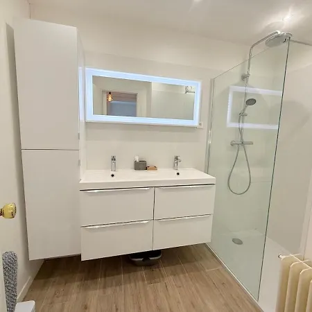 Appartamento Spacieux 3 Pièces Gambetta, Proche Tramway *